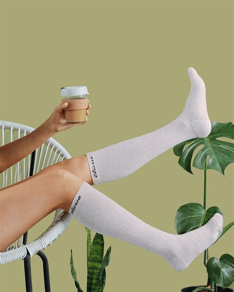 White Compression Socks For Healthcare Workers Clove