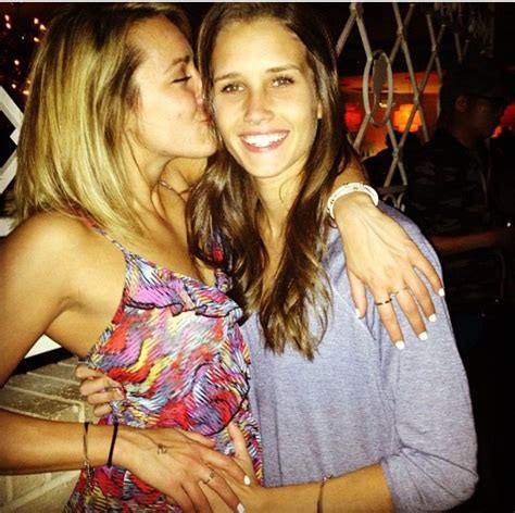 Shannon And Cammie Women Lesbian Love Girl