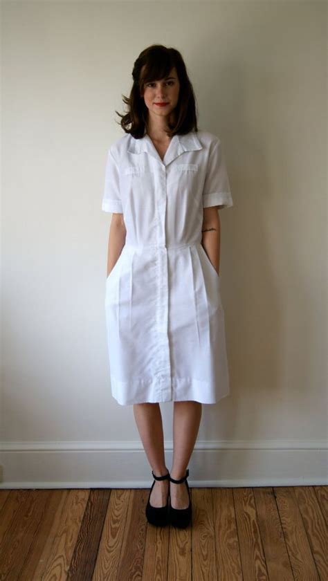 Fashion Choice Of Vintage Nurseand39s Uniform 50s 60s White Dress