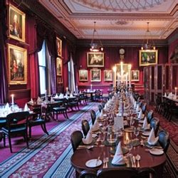 Bar Council issues warning over Garrick Club membership - Legal Futures