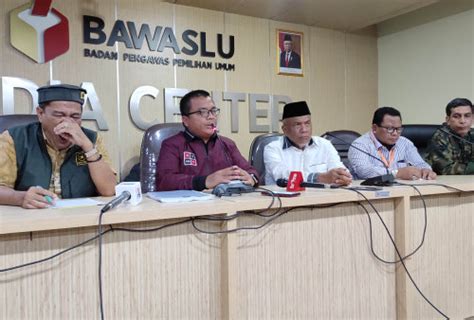 Bawaslu RI Bacakan Nasib Partai Pelita Dan Partai IBU