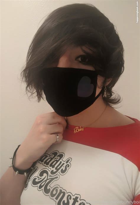 Queerbunnybabe Nude OnlyFans Leaks Fappening Page FappeningBook