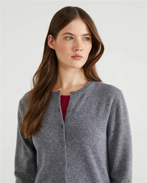 Pin By Ad On Rebecas Casual Cardigans Cardigan Librarian Style