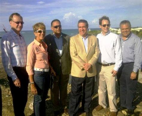 Ejecutivos Carnival Corporation Inspeccionan Construcci N Terminal De