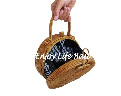 Round Butterfly Handbag Rattan Enjoy Life Bali