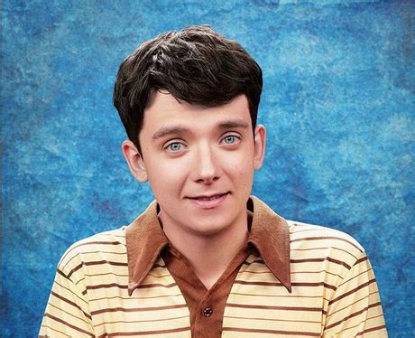 Asa Butterfield Plays Otis Milburn Netflix S Sex Education Meet The