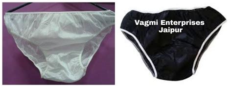 Black And White Non Woven Disposable Panties For Spa Rs Piece