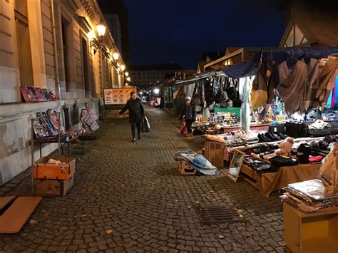 Asiamarkt auf dem großen Areal der Prager Markthallen Tschechien Online