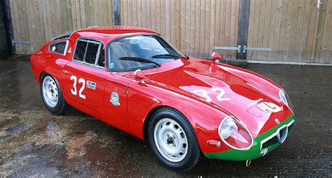 Alfa Romeo Tz1 The Baby Gto Classic Driver Magazine