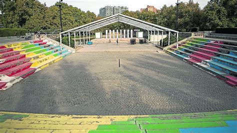 La Carpa De Interpe As De Las Delicias De Zaragoza Para Las Fiestas Del