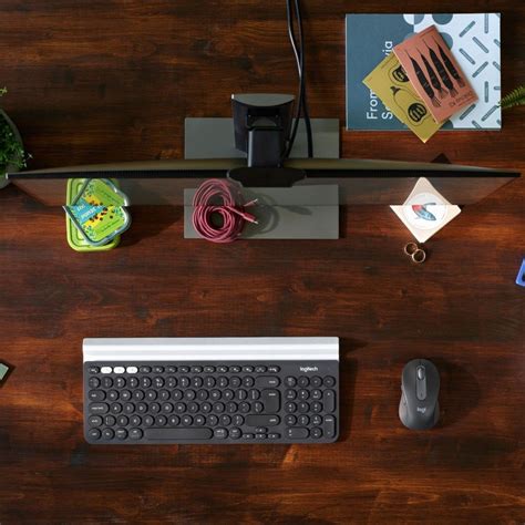 Logitech Signature M650 Trådlös datormus - Trådlösa möss | Kjell.com