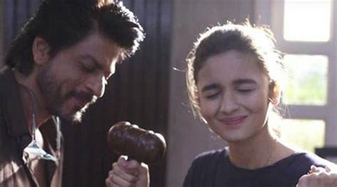 Dear Zindagi Take 3: Alia Bhatt asks Shah Rukh Khan why romantic ...