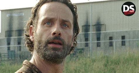 Andrew Lincoln had been thinking about quitting The Walking Dead since season 4: SDCC TWD ...