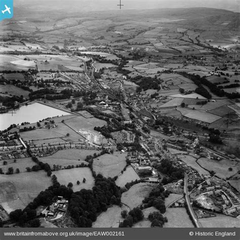 Eaw002161 England 1946 The Town Whaley Bridge From The South West