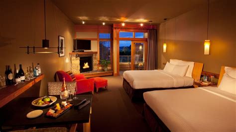 best hotels in woodinville wa - Leonora Heredia