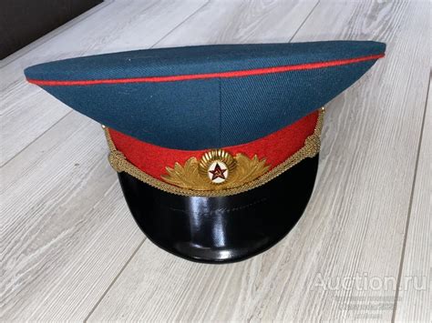 Фуражка с кокардой парадная для офицеров Советской Армии в СССР ...