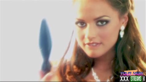 YourMomDoesPorn Tori Black First Class MILF Desrves Fist Class Cock 720p XXXStreams Org