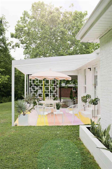 26 Outdoor Privacy Screen Ideas For A Secluded Backyard