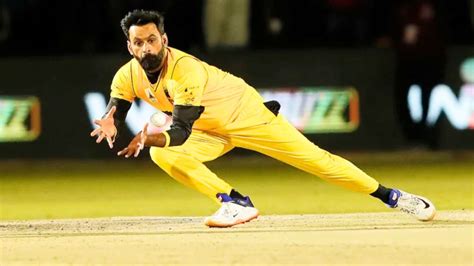 42 Year Old Captain Mohammad Hafeez Stars For Joburg Buffaloes Against