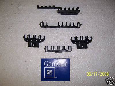 Sell Spark Plug Wire Retainer Gm