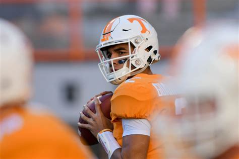 Tennessee Vols Football 2019: Breaking down the quarterback depth chart ...