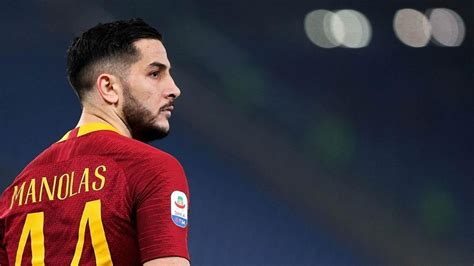 Classify Greek Footballer Kostas Manolas