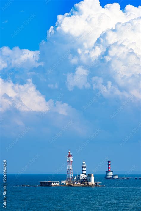 Horsburgh Lighthouse on Pedra Branca Island in the Singapore Strait ...