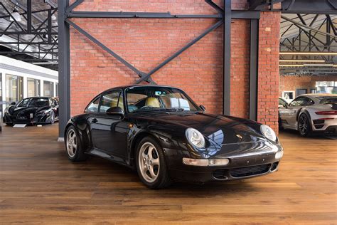 Porsche 911s 993 Black 20 Richmonds