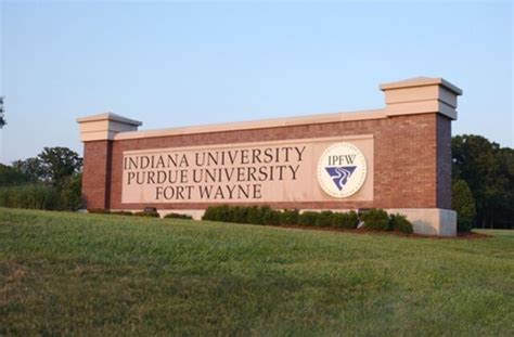 Purdue University Fort Wayne Profile Rankings And Data Us News Best Colleges