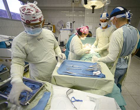 Us Air Force And Honduran Doctors Work Together To Perform Hernia