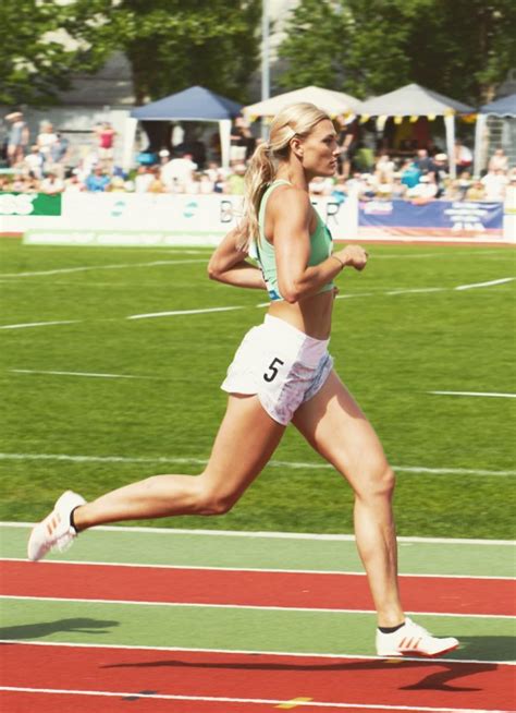 Annie Kunz Hot Athlete Babes