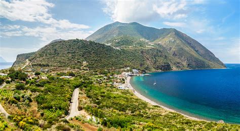 Single Tourists Are Visiting The Italian Islands For Sex Pilgrimage Holidays With Naked Hiking