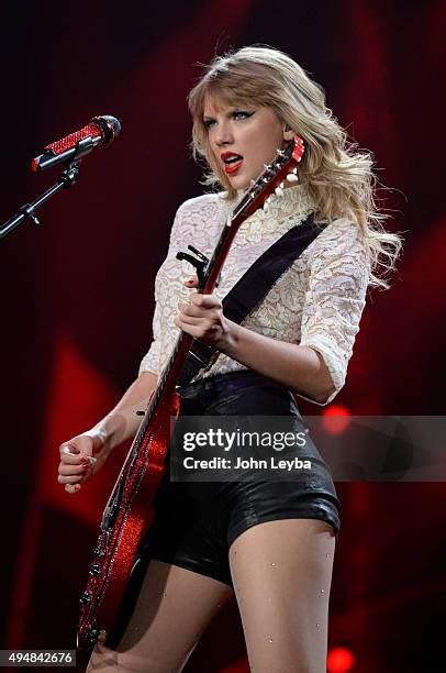 Taylor Swift Denver Photos and Premium High Res Pictures - Getty Images