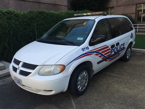 2004 Dodge Caravan Washington Dc Police Rminivan