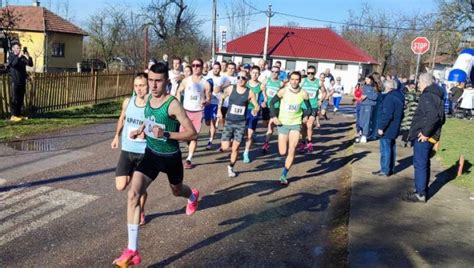 PRAZNIK ATLETIKE U MRSAĆU U pomoravskom selu kod Kraljeva održana