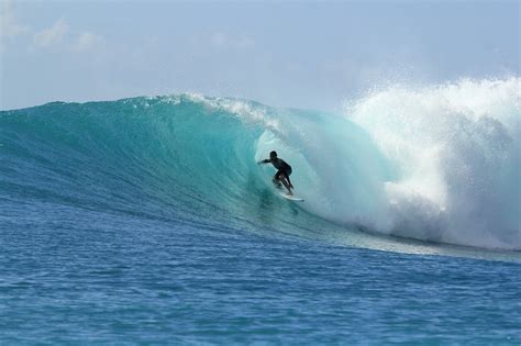 10 Best Documentaries About Surfing To Watch Backpackingman