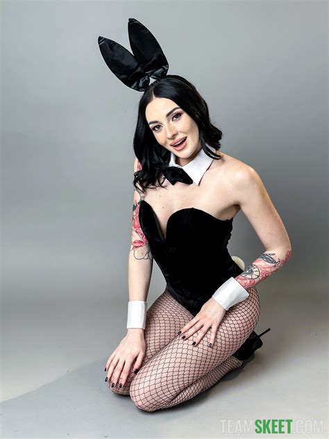 Sexy Babes Show Off Their Amazing Tits Before Sharing A Big Dick CoedCherry