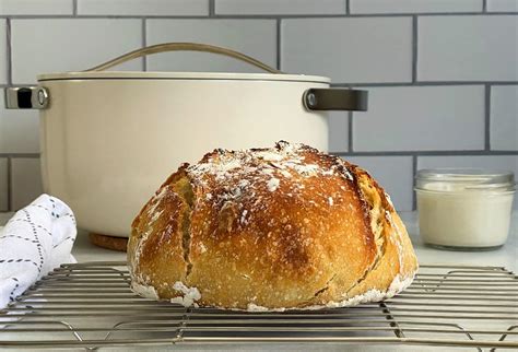 Dutch Oven Sourdough Bread Emilyfabulous