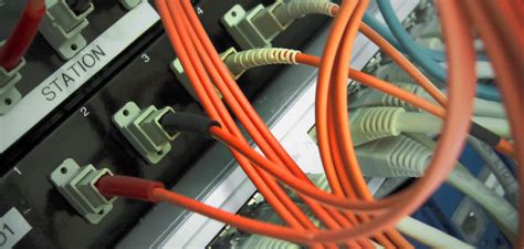 Разводка интернет кабеля в квартире. Услуги по ремонту