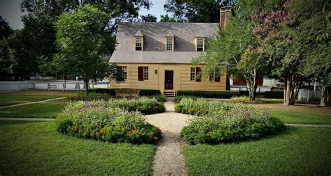 Virginia Is For Lovers Colonial Williamsburg West Virginia Sidewalk