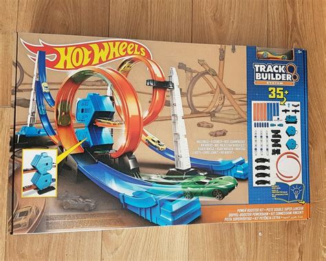 Giveaway Hot Wheels Track Builder System Someone S Mum