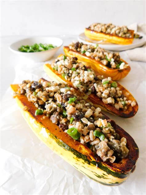 30 Minute Vegetarian Stuffed Delicata Squash Boats Supermom Eats