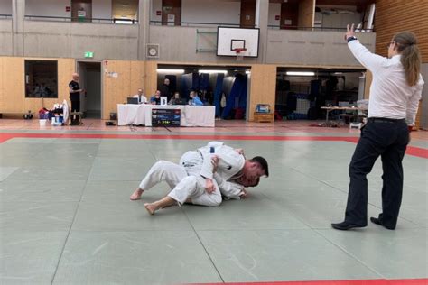 S Ddeutsche Meisterschaft Im Ju Jutsu Podiumspl Tze Mannheimer