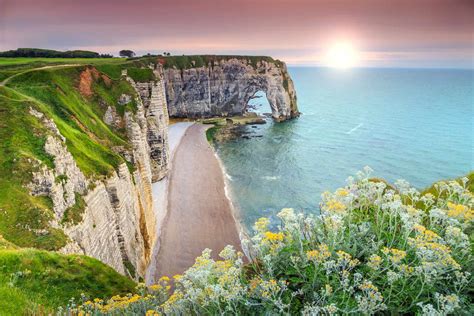 Visiter Etretat Histoire Etretat Et Parking Etretat