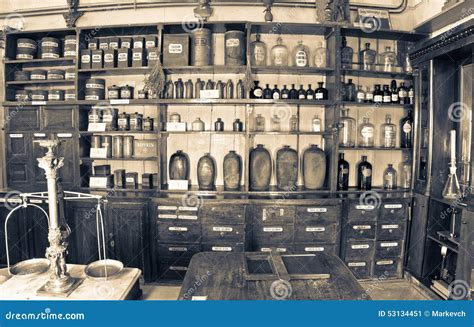 Alte Apotheke Redaktionelles Foto Bild Von Apotheke 53134451