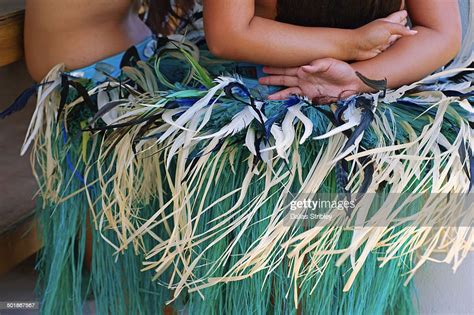 Young Cook Island Dancers In Traditional Costume High Res Stock Photo