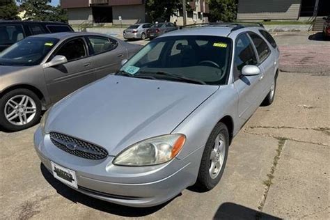 Used Ford Taurus Wagon For Sale Near Me Edmunds