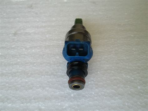 96 97 98 99 Mitsubishi Eclipse Spyder Fuel Injector OEM (2.4L) | eBay