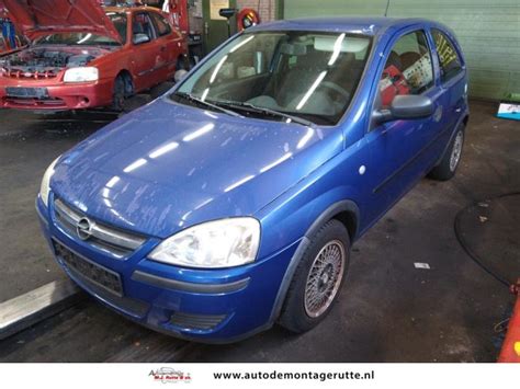 Opel Corsa C V Twin Port Samoch D Z Omowany Niebieski