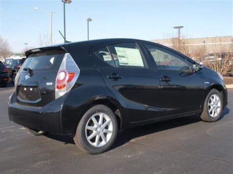 Purchase New 2014 Toyota Prius C Three In 1282 Central Park Dr O